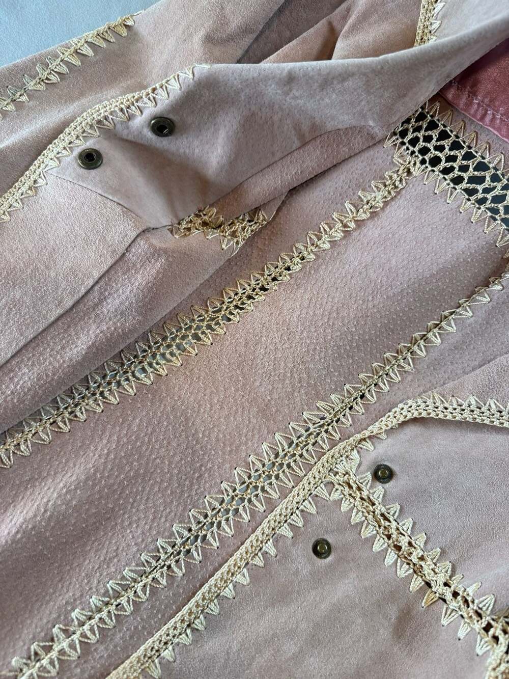 Boho/western/Y2k Women's Suede Leather Jacket Size Medium - Picture 4 of 16